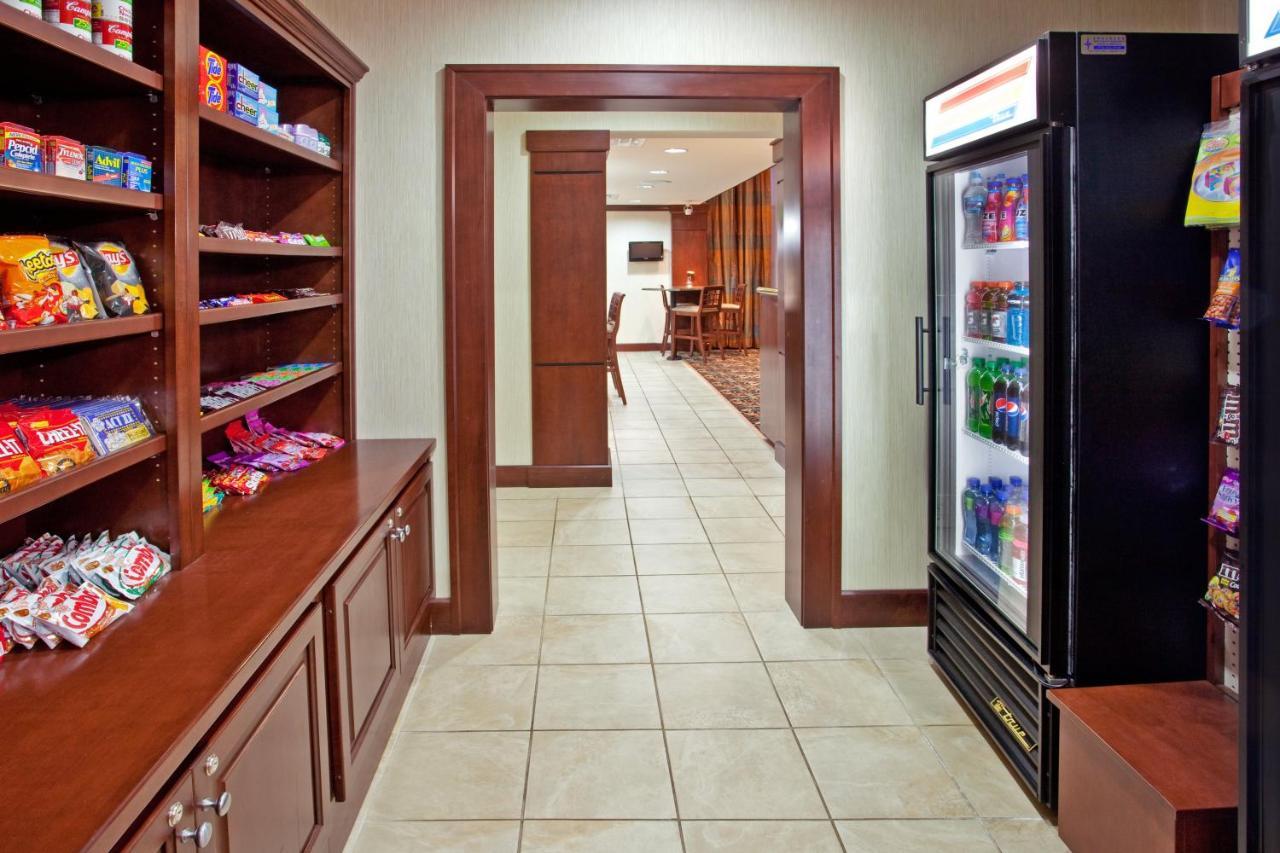 埃尔克哈特北桥套房假日酒店 外观 照片